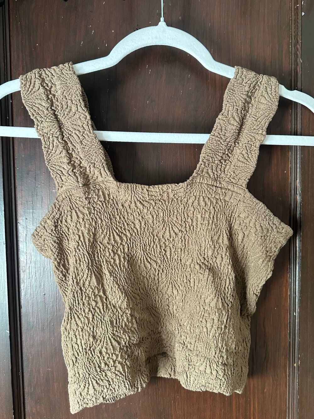 Textured Cropped Tank Top in Taupe